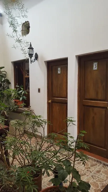 Hotel Las Piletas Antigua